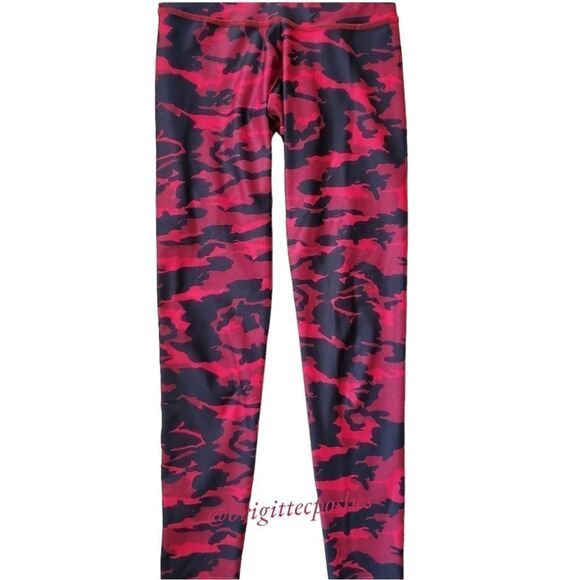 FLYWHEEL Black/Red Camouflage Legging - Picture 6 of 8